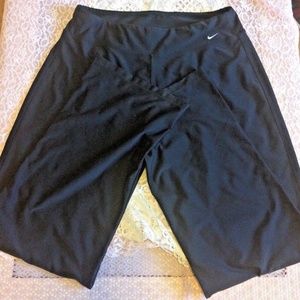 Ladies Pants Nike Fit Dry SZ Large Work Out